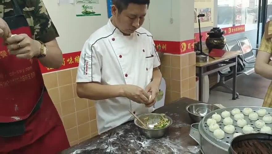 成都包子技術(shù)培訓(xùn)哪家強(qiáng)？飄緣早餐技術(shù)培訓(xùn)學(xué)員口碑與課程解析